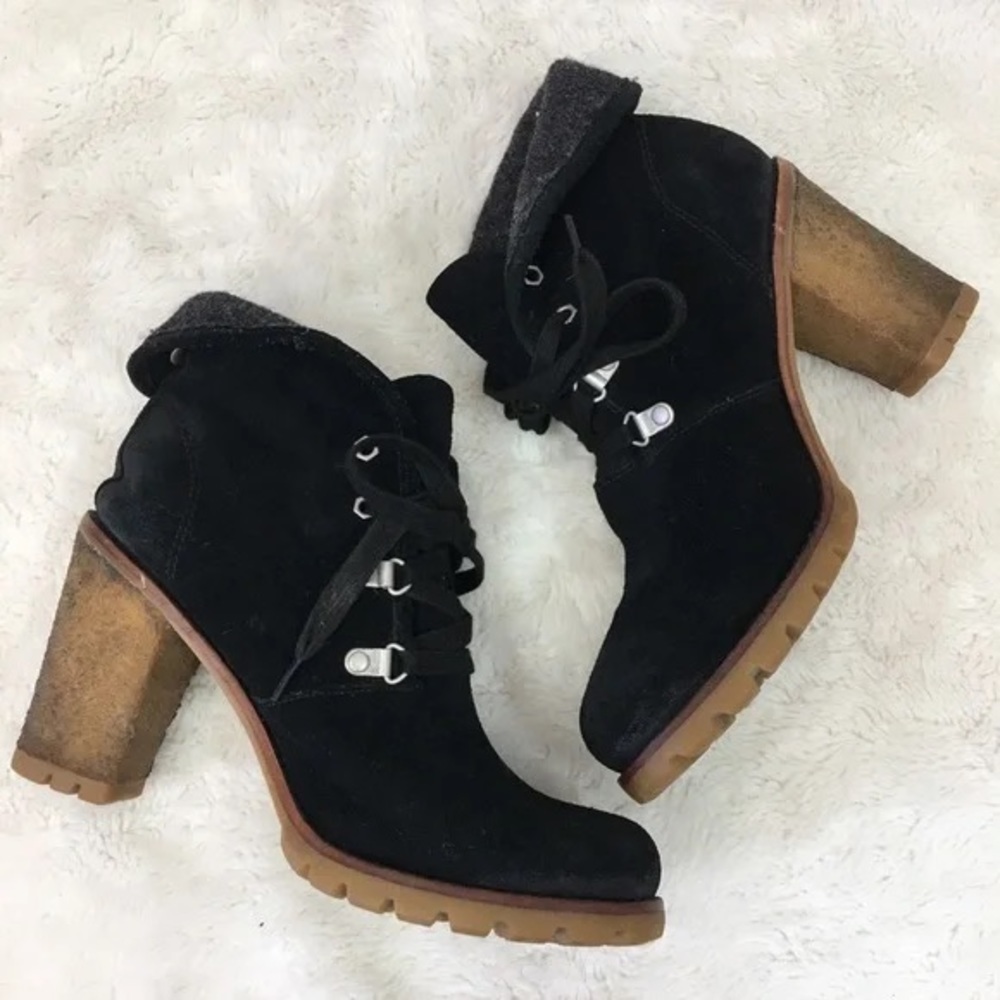 UGG Calynda High Heel Suede Booties